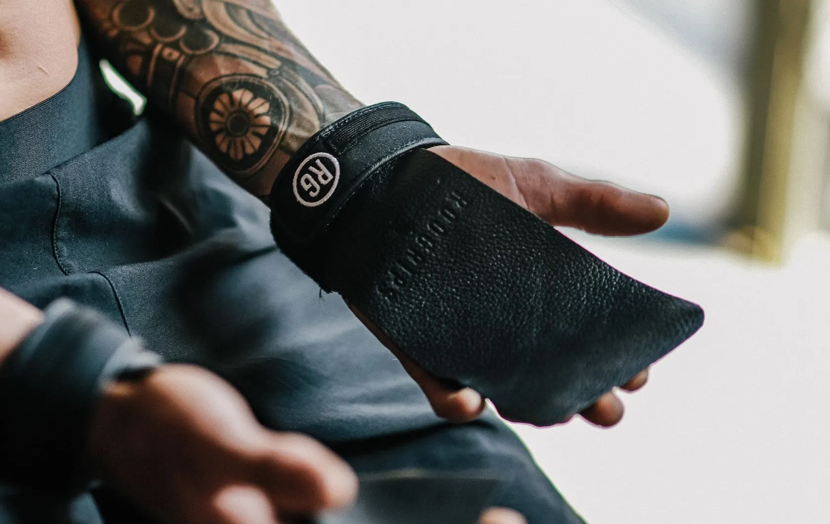 Fingerless Hand Grips