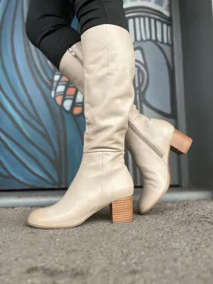 Sled Knee High Leather Boots - Smoke